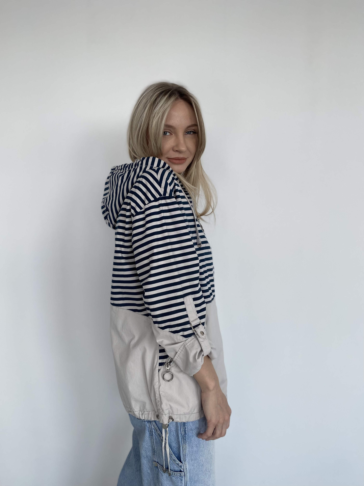 Женская ветровка из 100% дышащего хлопка на молнии, с капюшоном, серый